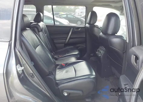 2010 Toyota Highlander Se V6 from USA, damaged, VIN 5TDJK3EH9AS032071